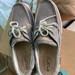 New Women Sperry Gray Color!✨
